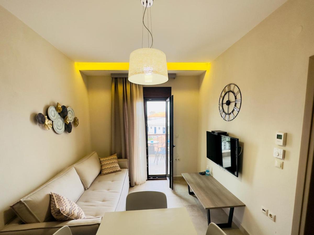 Yulia Luxury Apartments Ouranoupoli Exterior foto